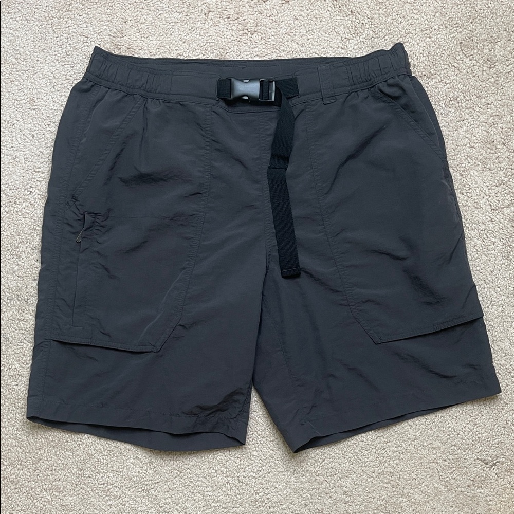 Eddie Bauer Charcoal Hybrid Cargo Shorts with Integrated Belt